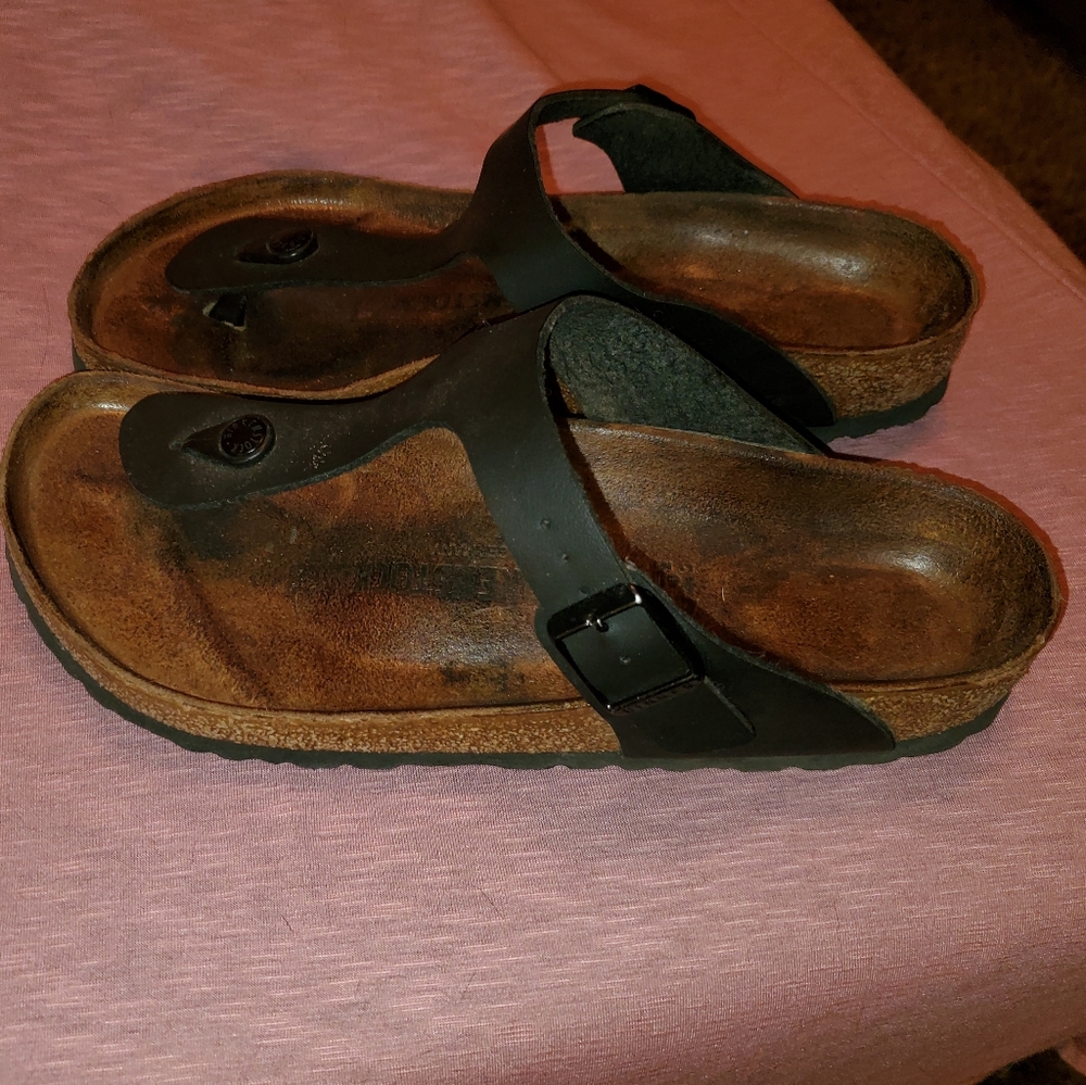 Gizeh Birkenstock sandals